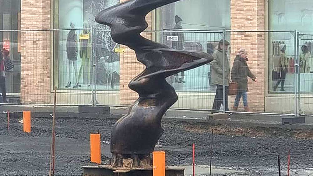 Transport Cragg-Skulptur Monheim Transport Cragg-Skulptur Monheim